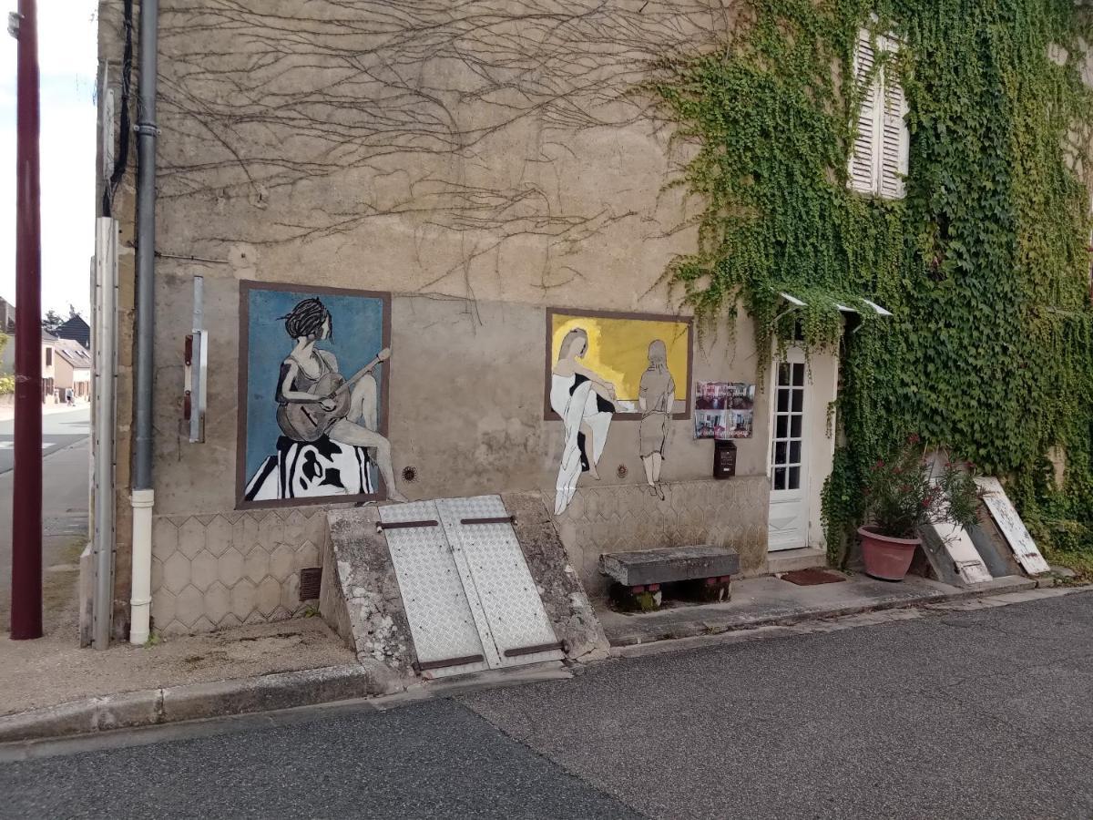 Chambres D Hotes Le Labyrinthe Du Peintre Bransat Eksteriør billede